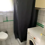 Vakantiehuis Vikendica Zute Dunje *