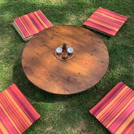 Vikendica Zute Dunje * ヤイツェ