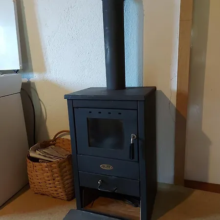Vikendica Zute Dunje *