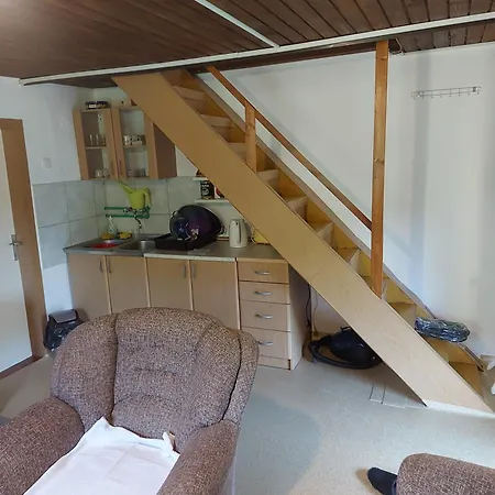 Ferienhaus Vikendica Zute Dunje *