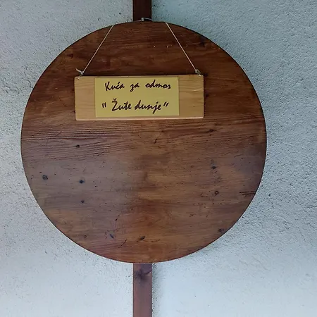 Vikendica Zute Dunje Bravnice 63 Ferienhaus Jajce