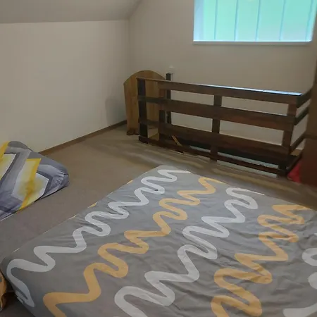 Vikendica Zute Dunje *