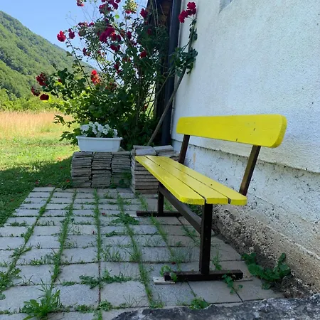Vikendica Zute Dunje Bravnice 63 * Jajce