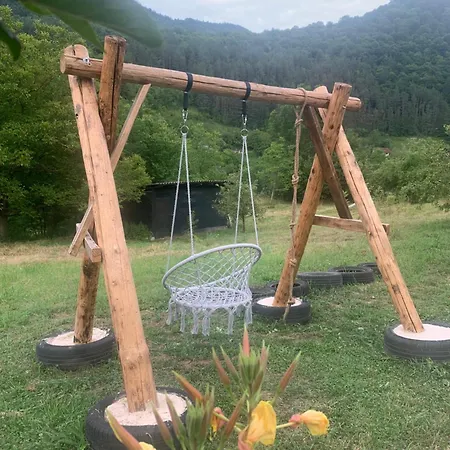 Vikendica Zute Dunje Bravnice 63 * Jajce