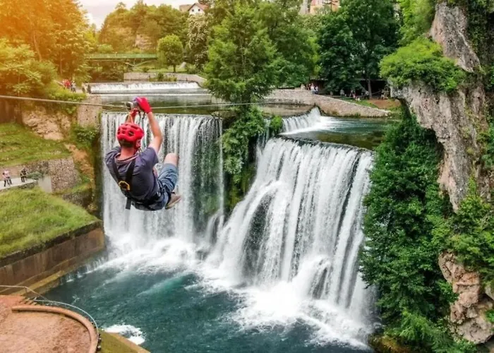 Vikendica Zute Dunje بيت للعطل